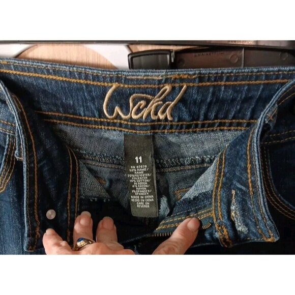 WCKD (11) Womens Denim Jeans Dark Wash Wide Leg Distressed Logo Pocket - Picture 3 of 5